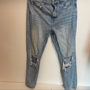 American Eagle Mom Jeans